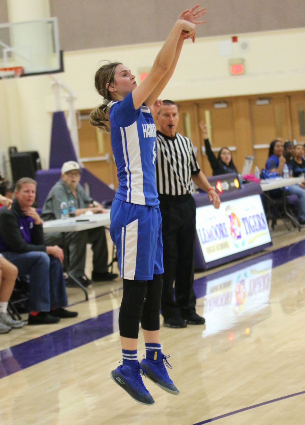 Tigers outshoot Huskies in the fourth
